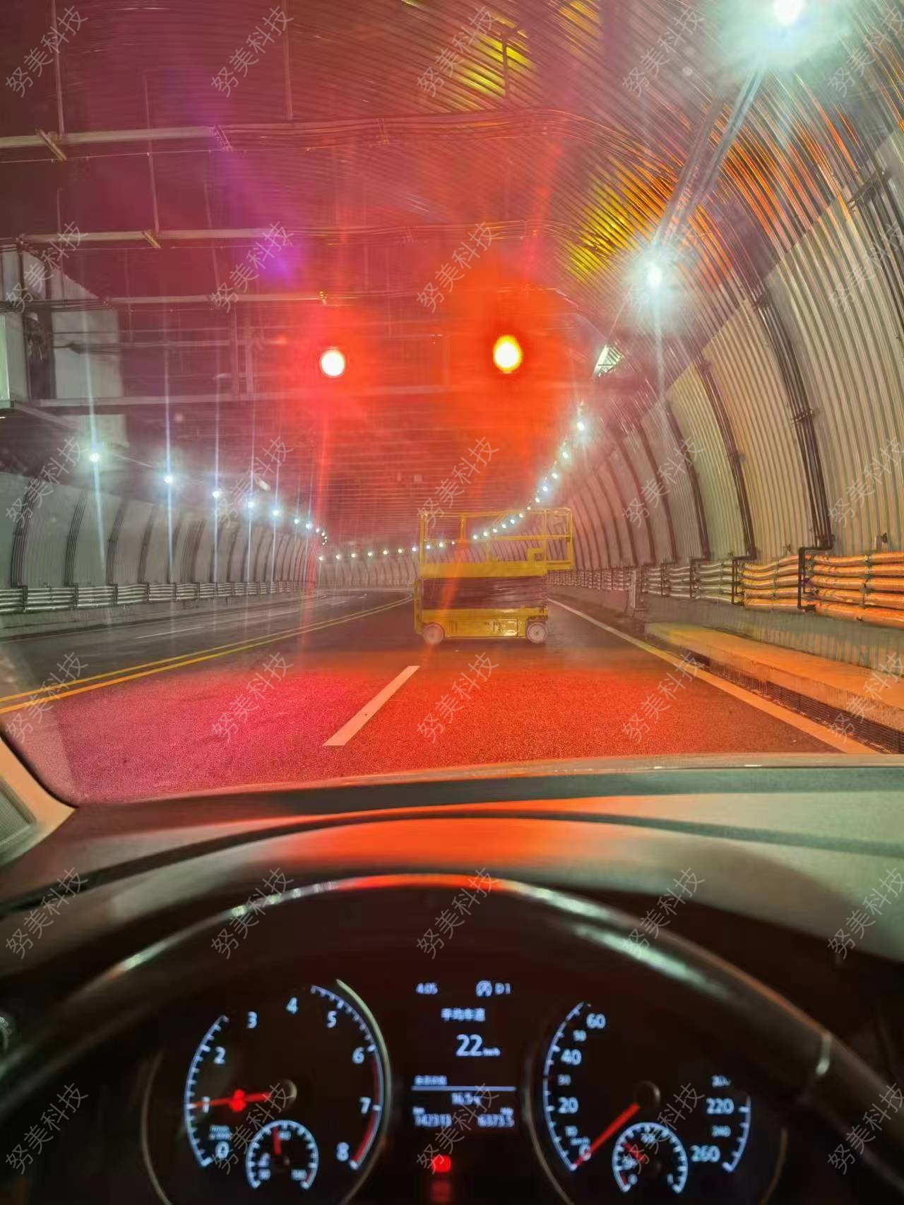 2.汽車自動(dòng)駕駛用太陽光模擬器 (2).jpg